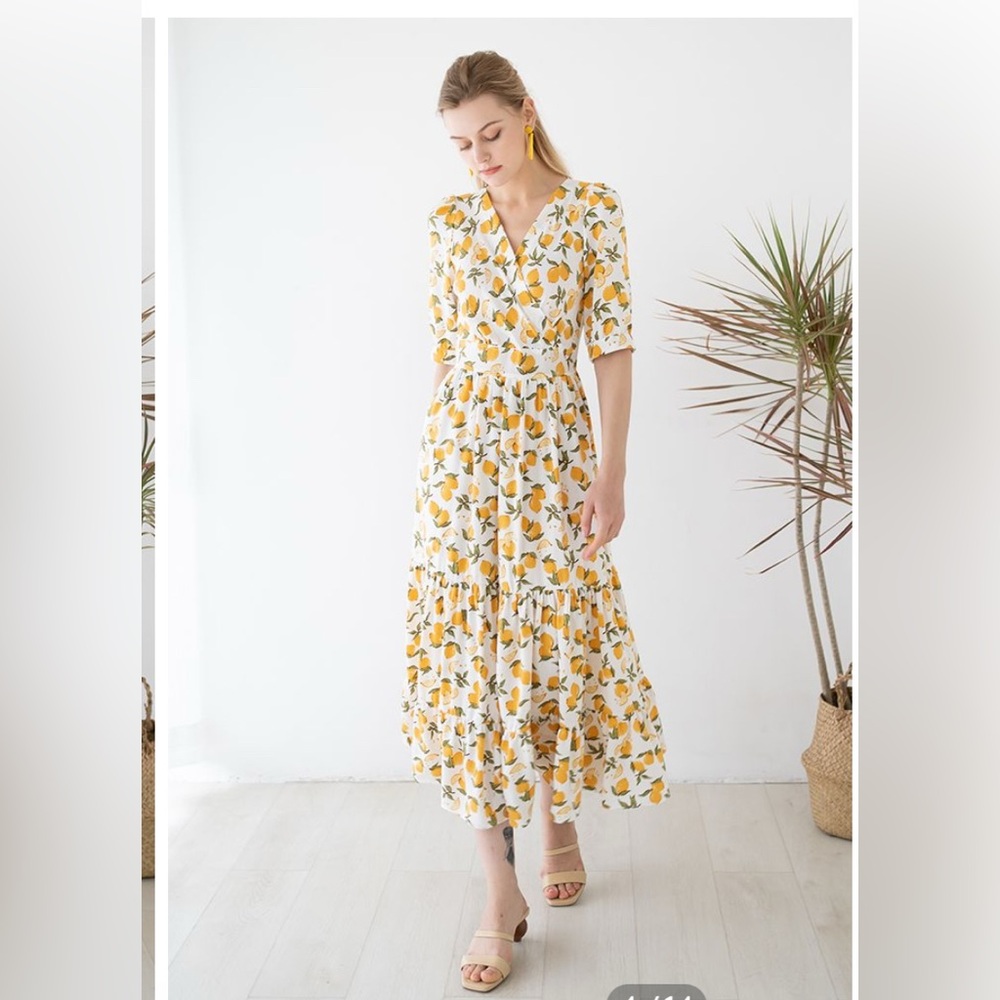 NWT Chicwish lemon print maxi dress size small